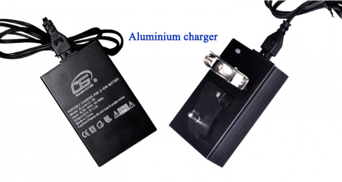 &Upsilon;&pi;&epsilon;&rho; &phi;&omega;&tau;&epsilon;&iota;&nu;ό KL5LMC LED &lambda;&alpha;&mu;&pi;&tau;ή&rho;&alpha; &alpha;&nu;&theta;&rho;&alpha;&kappa;&omega;&rho;ύ&chi;&omega;&nu; &epsilon;&pi;&alpha;&nu;&alpha;&phi;&omicron;&rho;&tau;&iota;&zeta;ό&mu;&epsilon;&nu;&omicron; IP68 &alpha;&delta;&iota;ά&beta;&rho;&omicron;&chi;&omicron; &phi;&omicron;&rho;&eta;&tau;ό &gamma;&iota;&alpha; &upsilon;&pi;ό&gamma;&epsilon;&iota;&alpha; &epsilon;&xi;ό&rho;&upsilon;&xi;&eta; 3